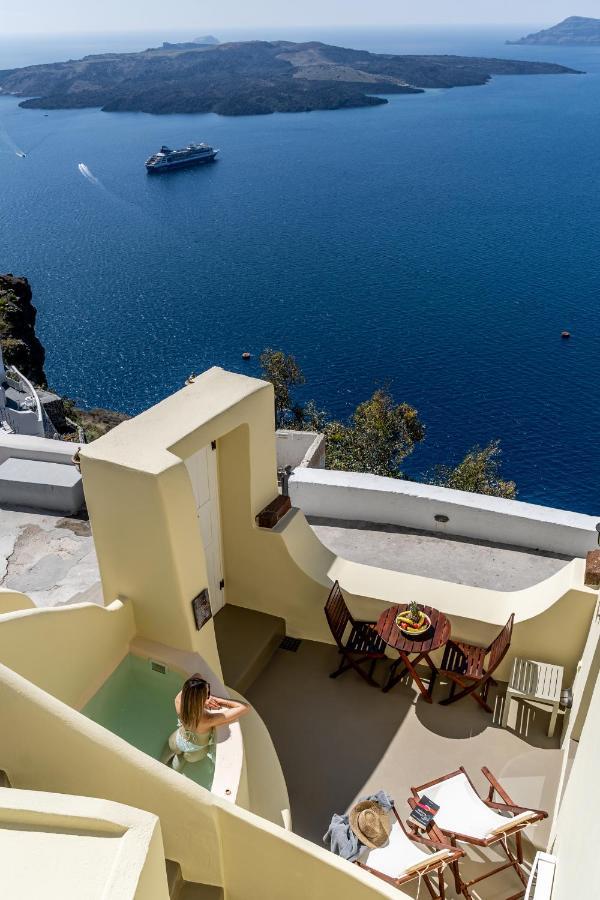 Alma Libre Suites Fira (Santorini) Exterior foto