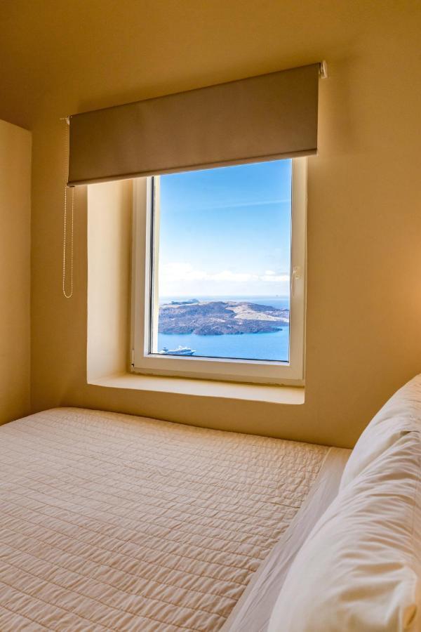 Alma Libre Suites Fira (Santorini) Exterior foto